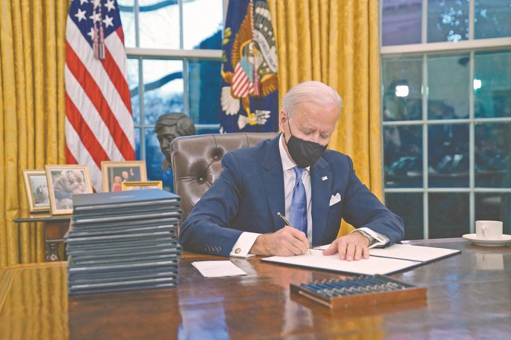 The 17 actions that Biden approved on his first day as President of the United States