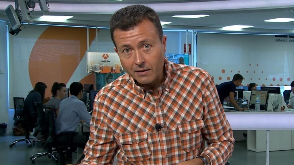 Manu Sánchez deja de presentar los Deportes de Antena 3 tras más de una década