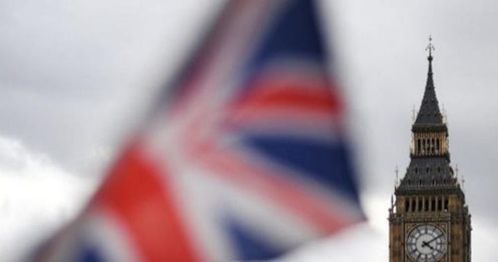 UK Covid data worsens ahead of Johnson's lockdown decision
