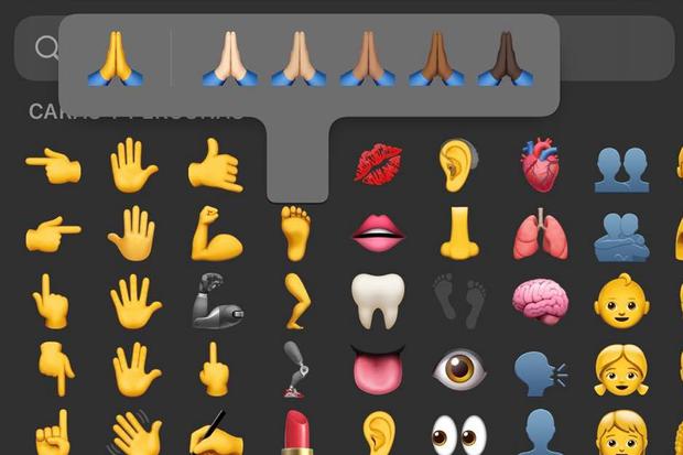 Learn the true meaning of hands together in WhatsApp and when to use them  (Photo: mag)