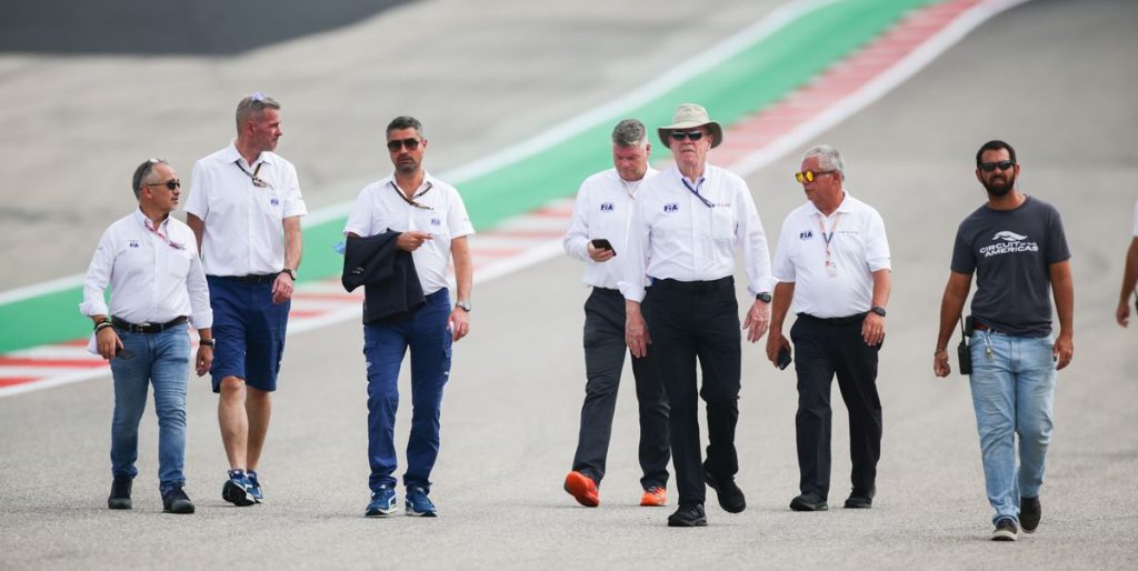 The FIA ​​plays down Alonso's complaints with the stewards