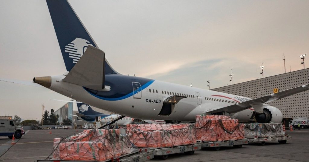 Mexico Airlines is adding home delivery to its cargo service